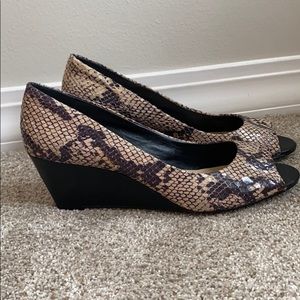 COPY - Arturo Chiang black and cream wedge peep t…